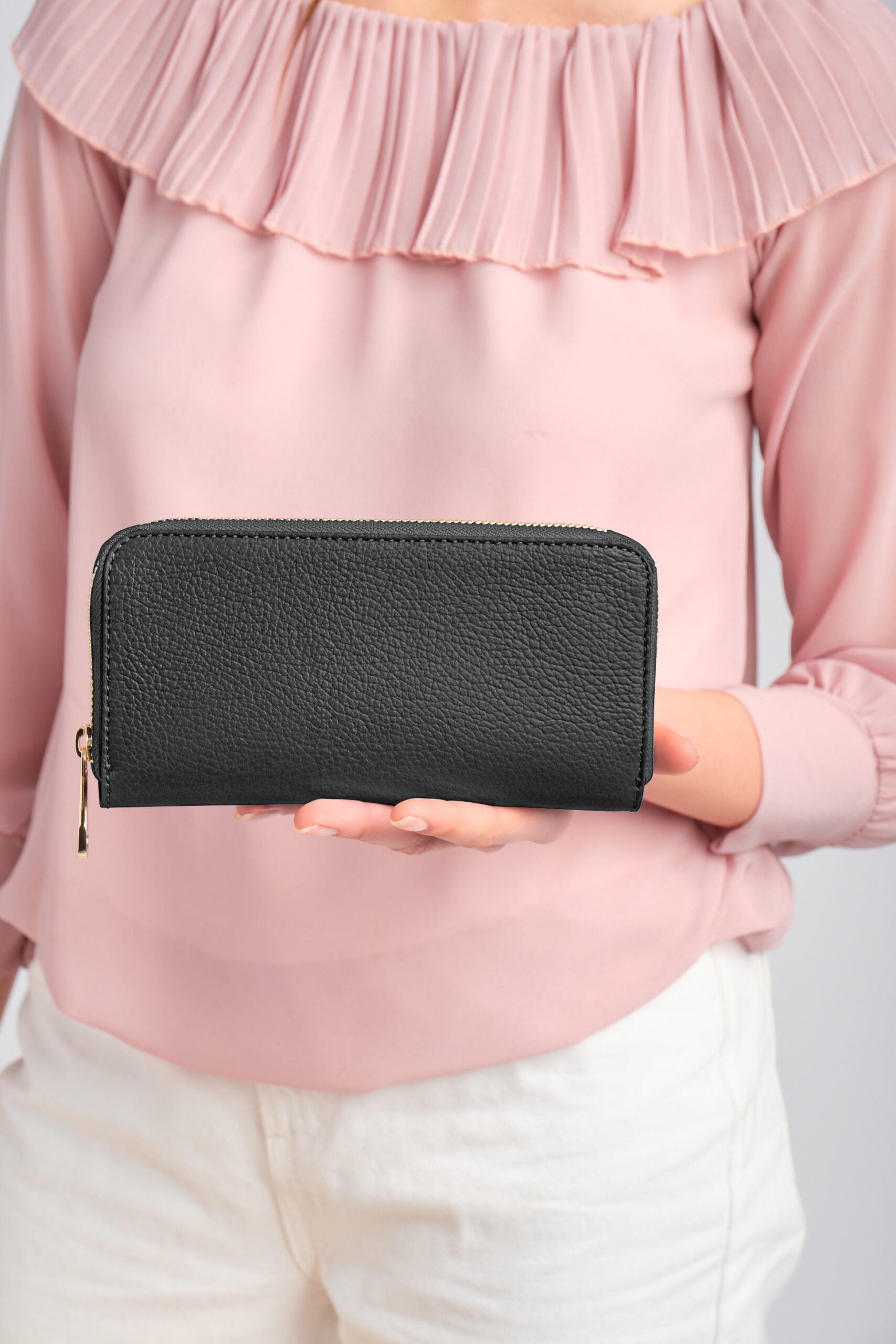 Lara Black Wallet Italian Leather from LA LUPA 