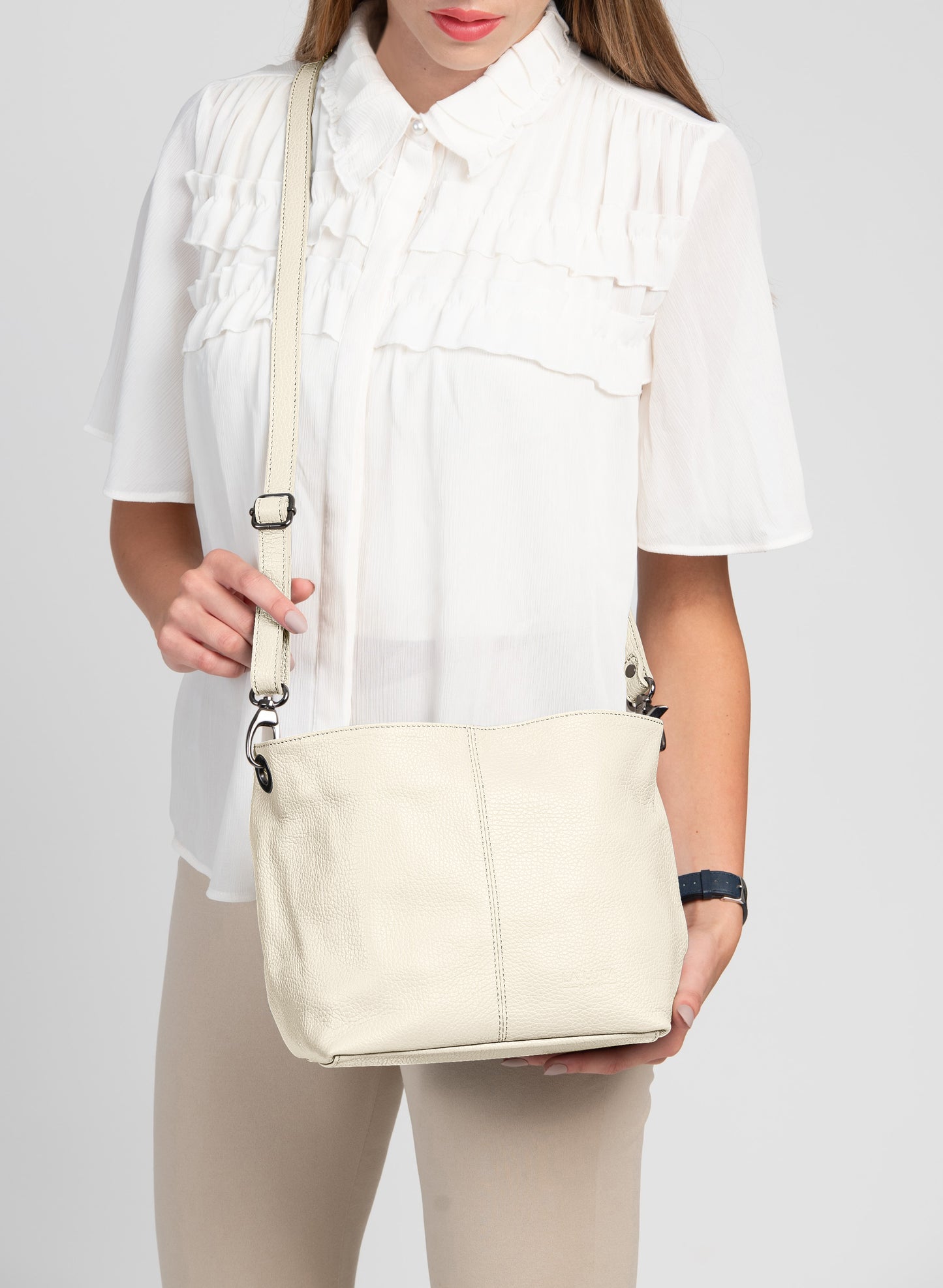 Lola Petite Crossbody Cream