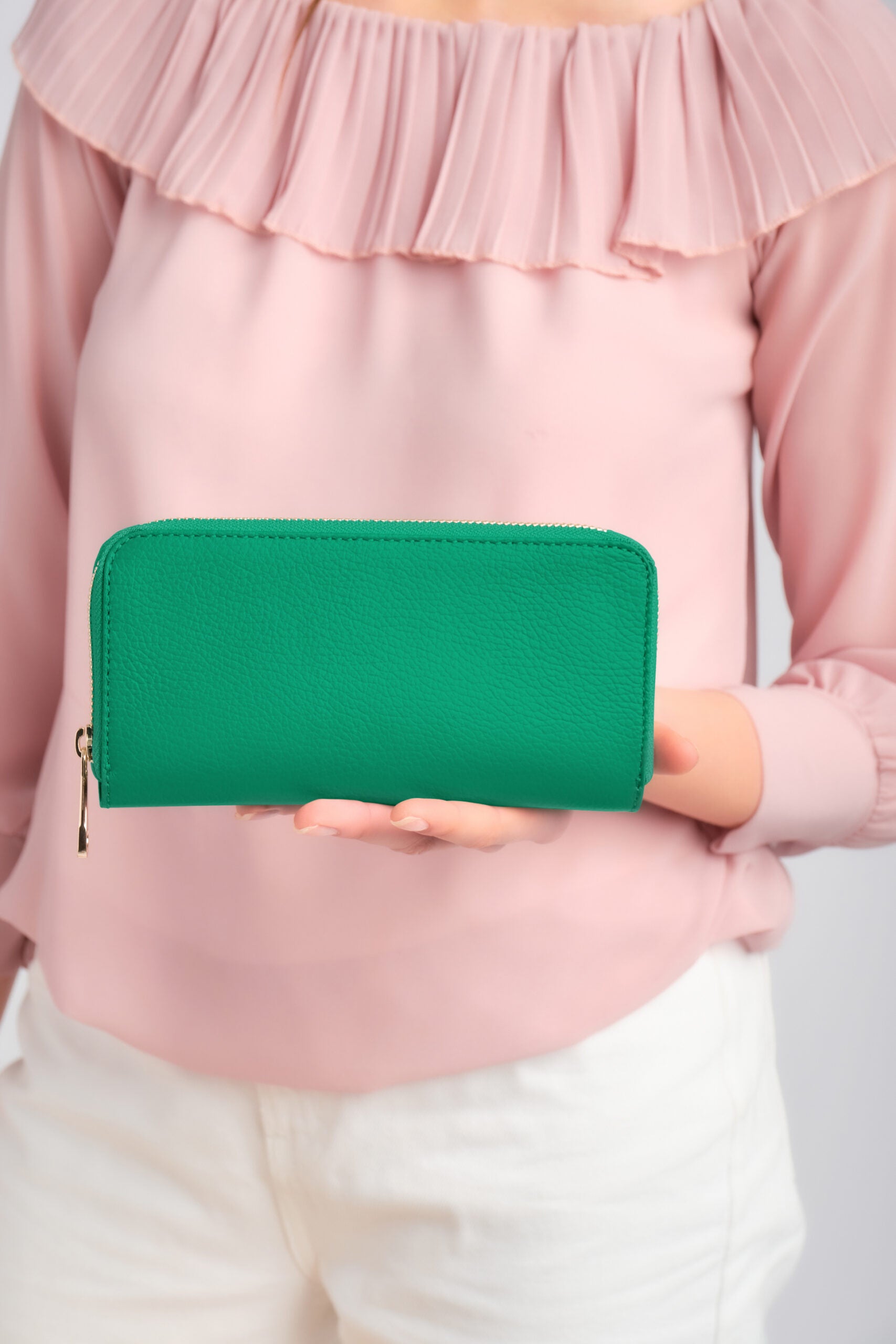 Lara Green Wallet Italian Leather from LA LUPA 